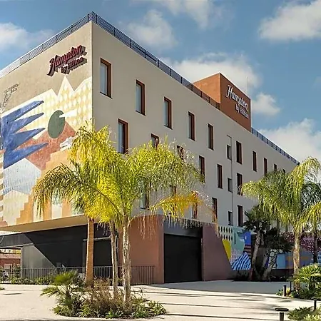 Hotel Hampton By Hilton Alicante Airport 3*